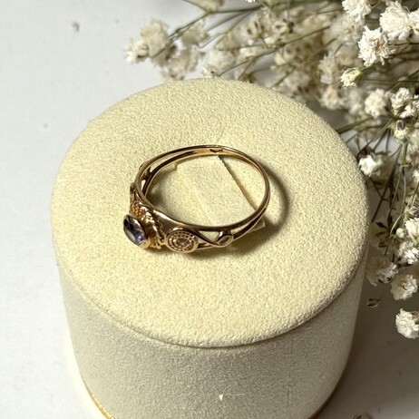 Złoty pierścionek p.585/2,24g