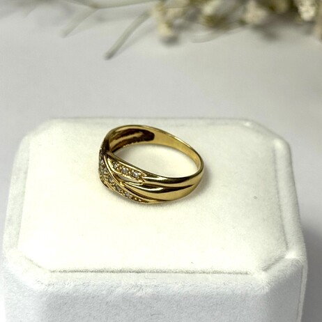 Złoty pierścionek 585/2,65g