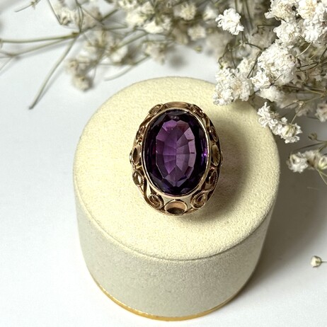 Złoty pierścionek p.585/10,24g