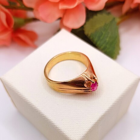 Złoty pierścionek p.583/5,54g