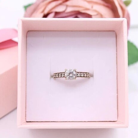 Złoty pierścionek p.333/3,00g