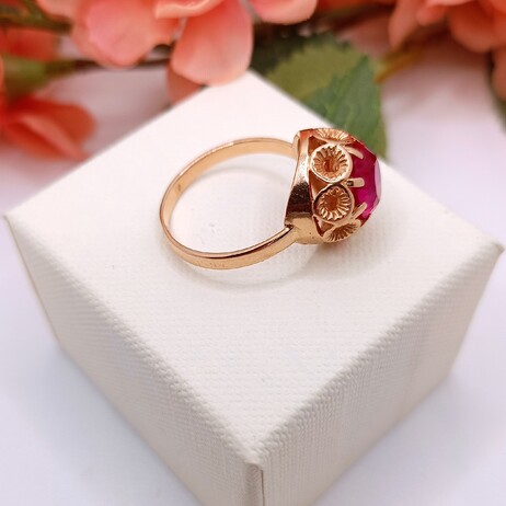 Złoty pierścionek p.583/3,64g