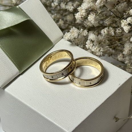 Złote obrączki p.585/9,29g Komplet