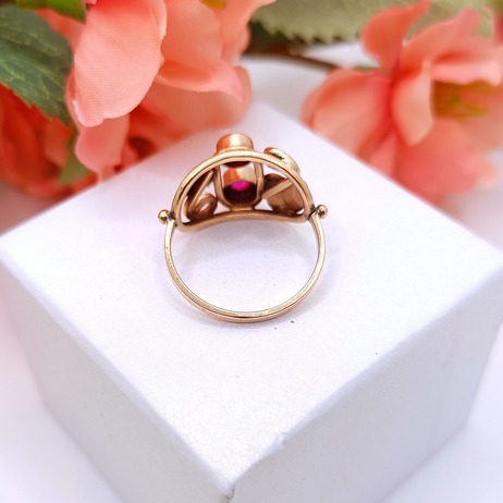 Złoty pierścionek p.585/2,39g