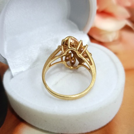 Złoty pierścionek p.585/4,49g