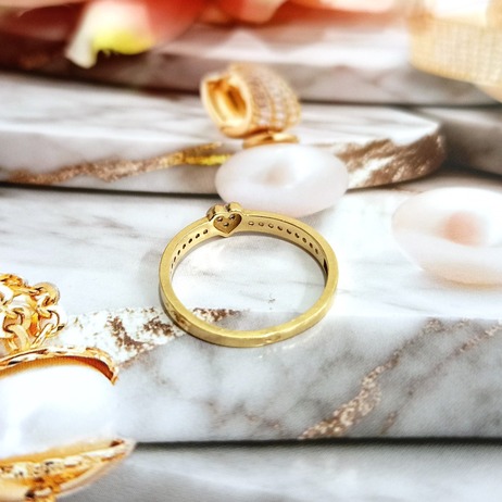 Złoty pierścionek p.585/1,31g