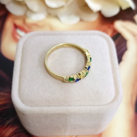 Złoty pierścionek p.585/1,82g