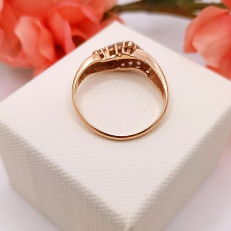 Złoty pierścionek p.585/3,20g