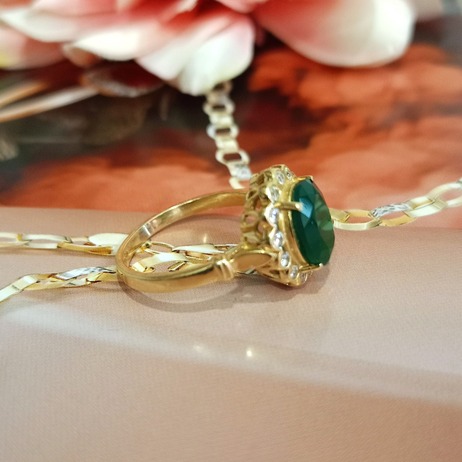 Złoty pierścionek p.585/4,67g