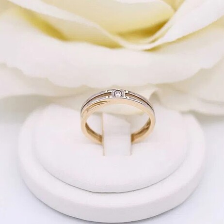 Złoty pierścionek p.585/1,94g