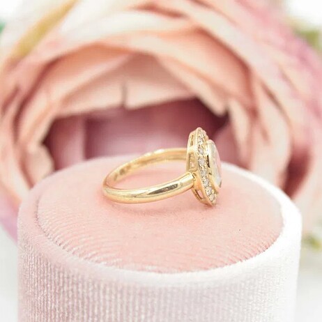 Złoty pierścionek p.333/2,18g