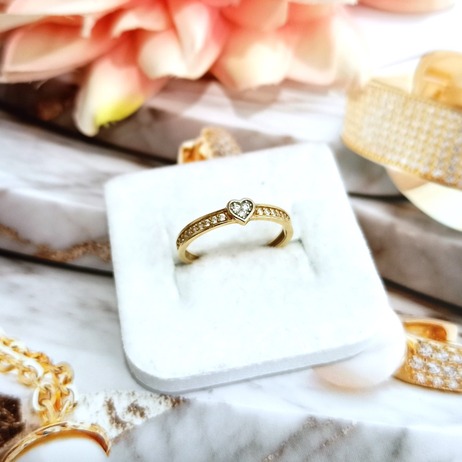 Złoty pierścionek p.585/1,31g