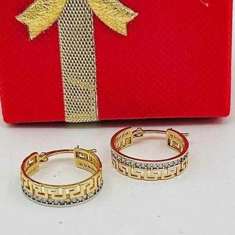 Złote kolczyki p.585/2,43g