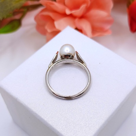 Złoty pierścionek p.585/3,61g 