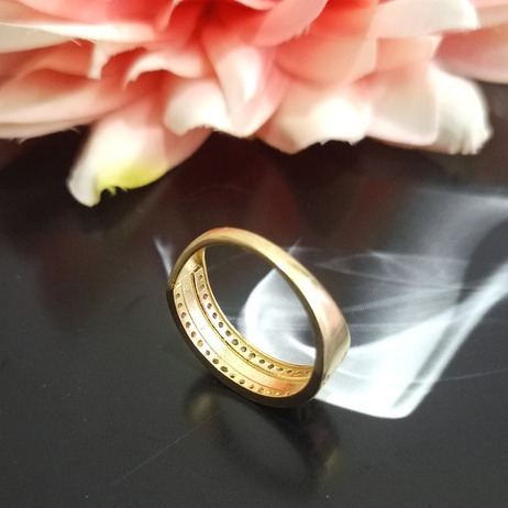 Złoty pierścionek p.585/2,80g