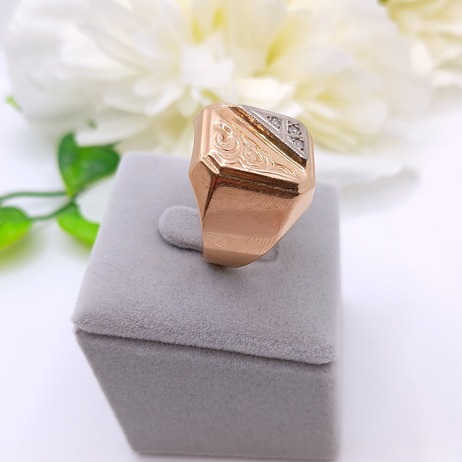 Złoty sygnet p.583/8,13g