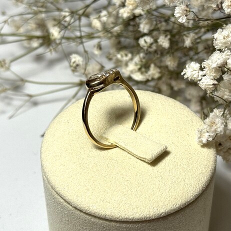 Złoty pierścionek p.585/2,48g