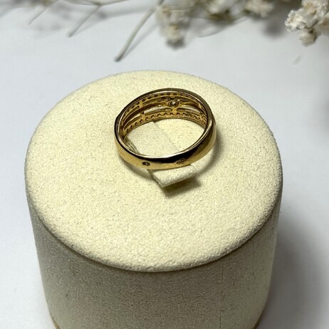 Złoty pierścionek p.333/2,57g