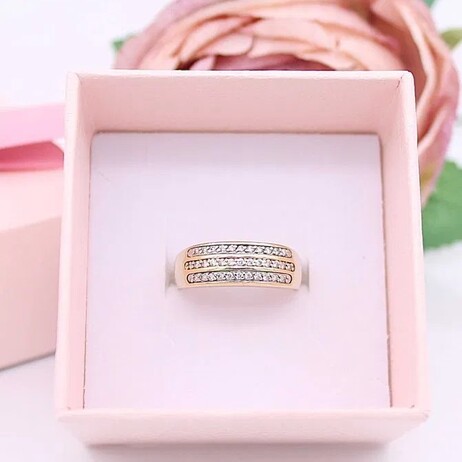 Złoty pierścionek p.585/5,57g