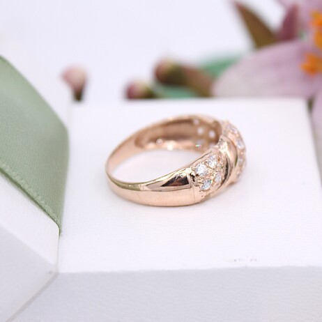 Złoty pierścionek p.585/3,46g z cyrkoniami