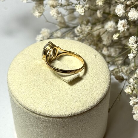 Złoty pierścionek p.585/2,40g