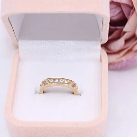 Złoty pierścionek p.585/2,29g