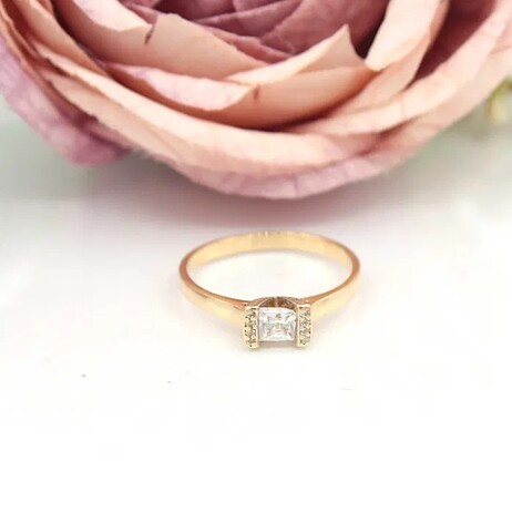 Złoty pierścionek p.585/2,75g