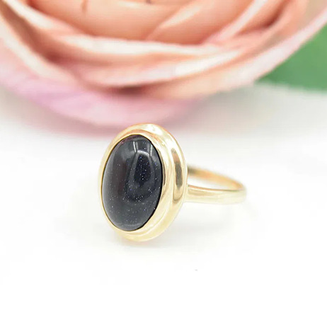 Złoty pierścionek p.585/4,10g