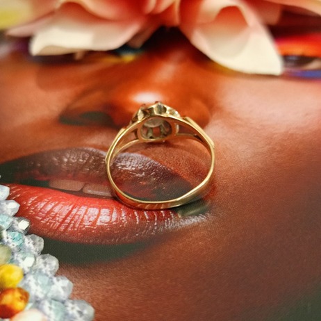 Złoty pierścionek p.585/2,23g