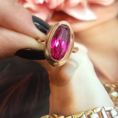 Złoty pierścionek p.585/6,30g