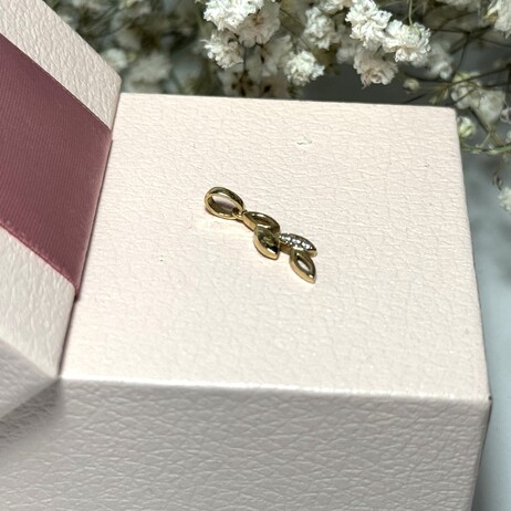 Złota zawieszka p.585/0,49g