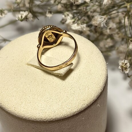 Złoty pierścionek p.585/2,86g