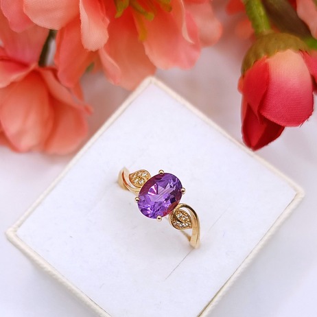 Złoty pierścionek p.585/2,39g