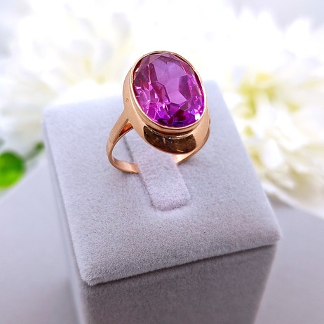 Złoty pierścionek p.583/5,94g