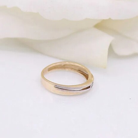 Złoty pierścionek p.585/1,94g