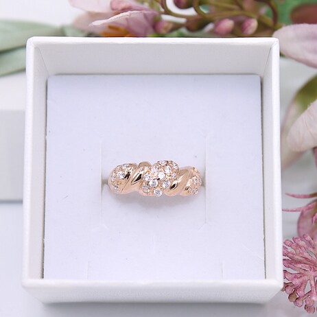 Złoty pierścionek p.585/3,46g z cyrkoniami