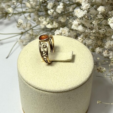 Złoty pierścionek p.585/2,19g