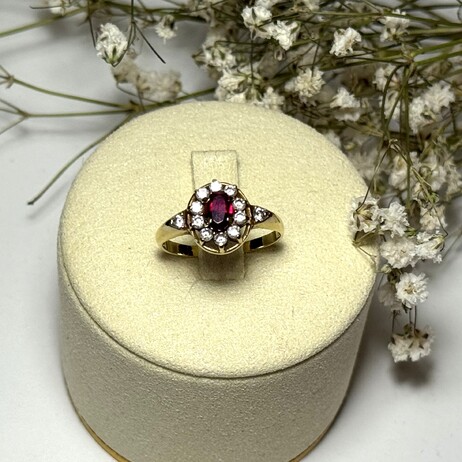 Złoty pierścionek p.585/2,50g