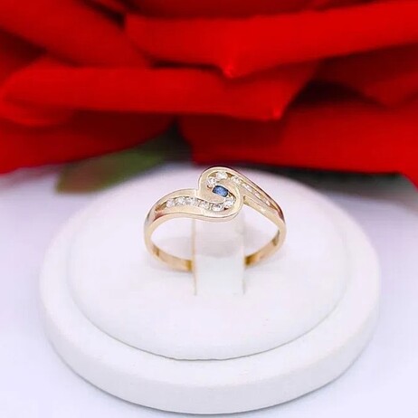 Złoty pierścionek p.585/2,18g