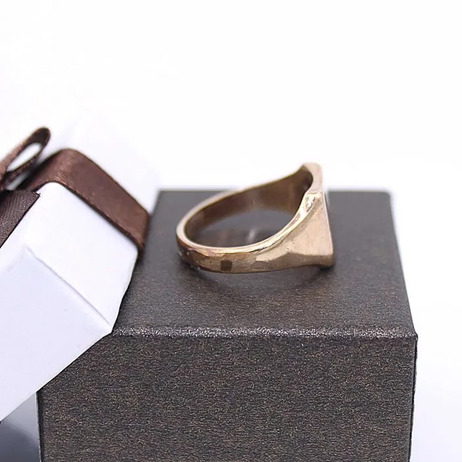 Złoty sygnet p.375/5,81g