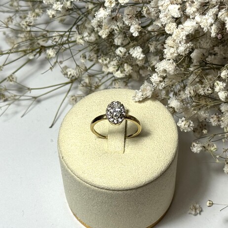 Złoty pierścionek p.585/2,52g