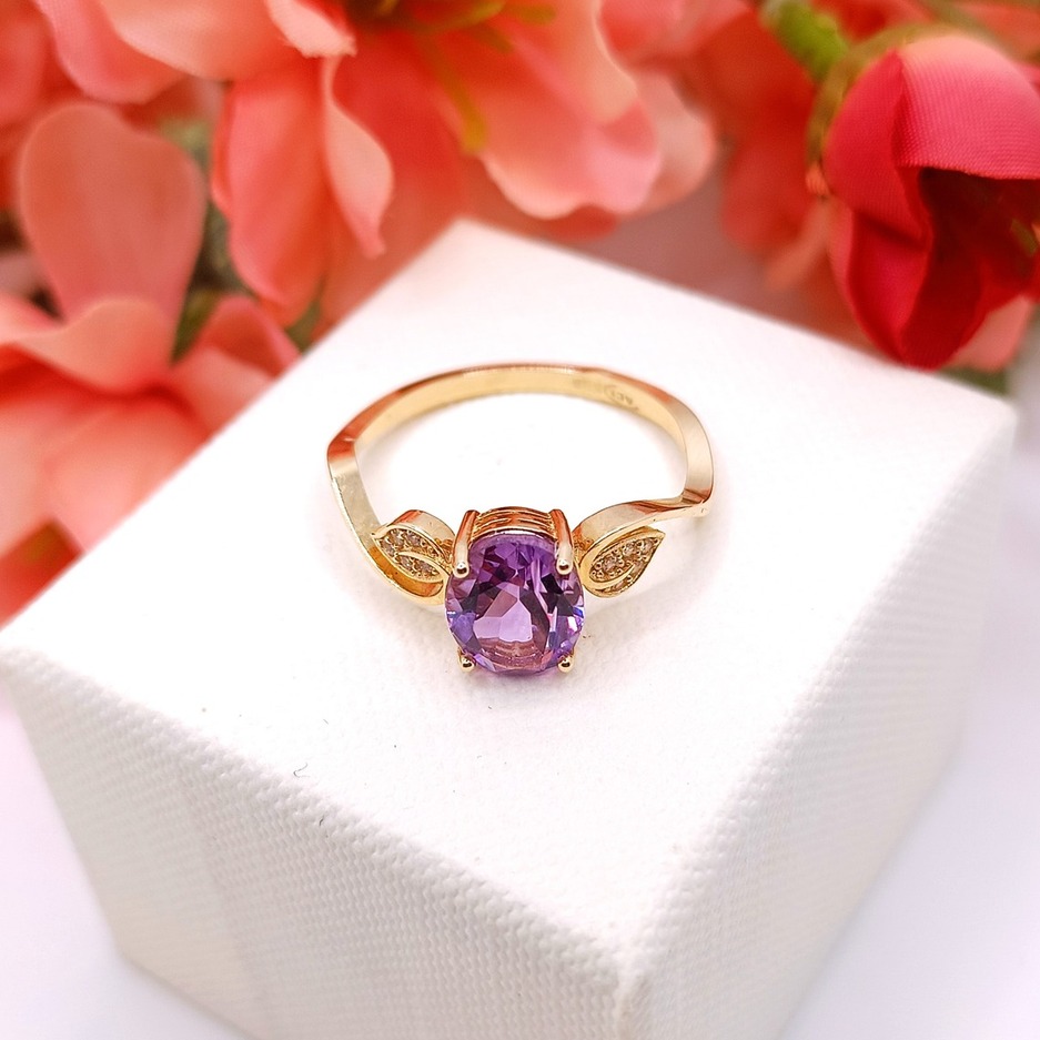 Złoty pierścionek p.585/2,39g