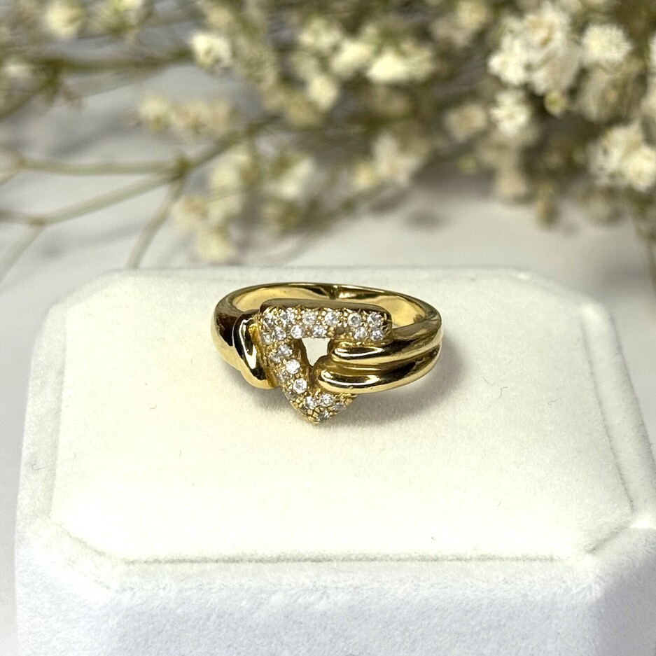 Złoty pierścionek 585/4,71g