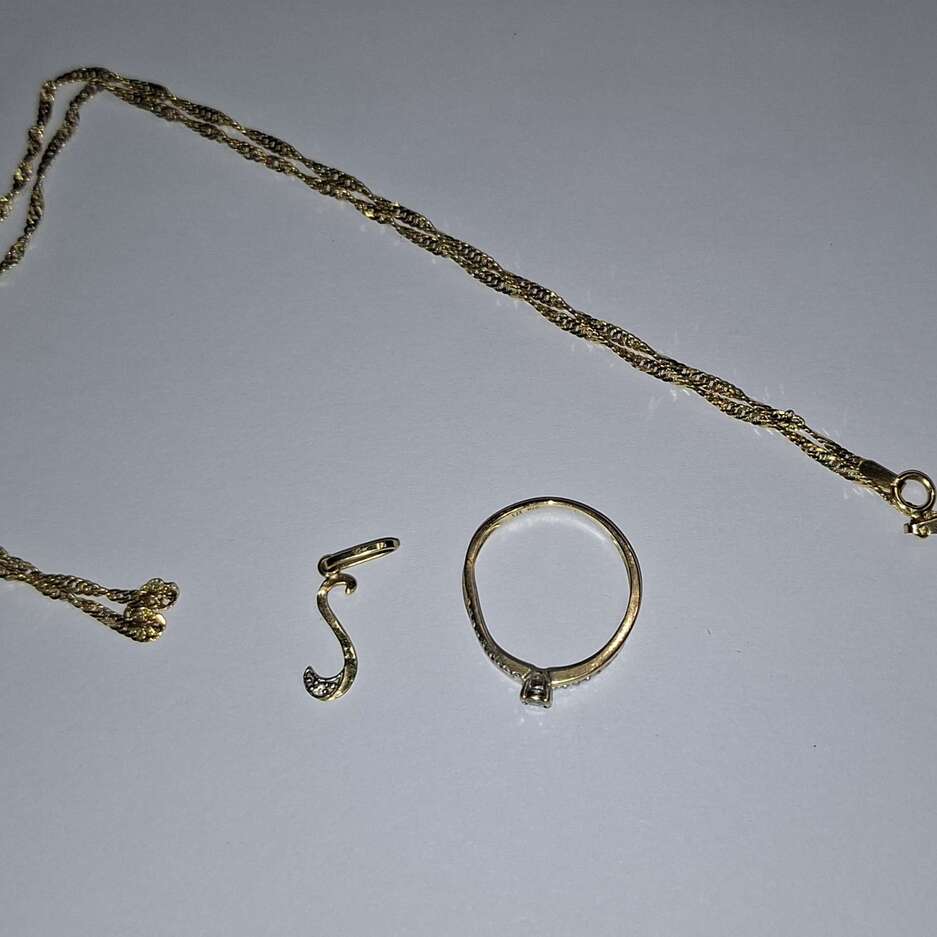 1 AUKCJA P815/2026 2,42g/14 K, 1,30g/ 9K