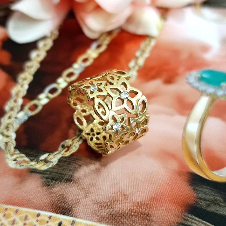 Złoty pierścionek p.585/5,80g