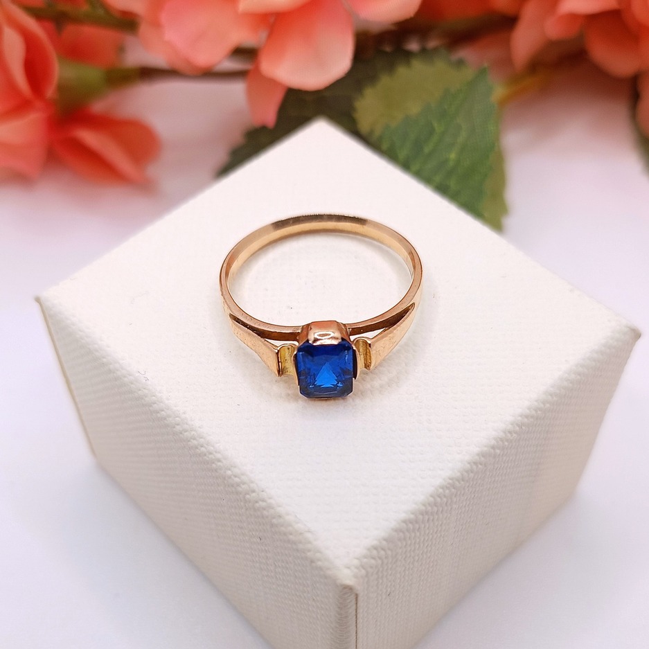 Złoty pierścionek p.585/2,77g