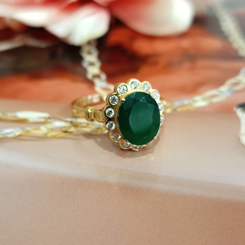 Złoty pierścionek p.585/4,67g