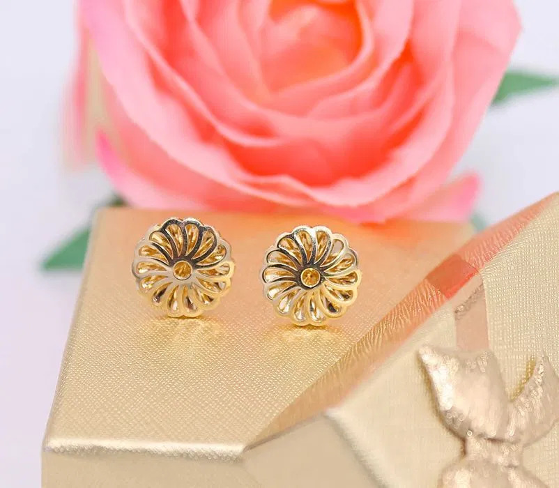 Złote kolczyki p.585/2,22g