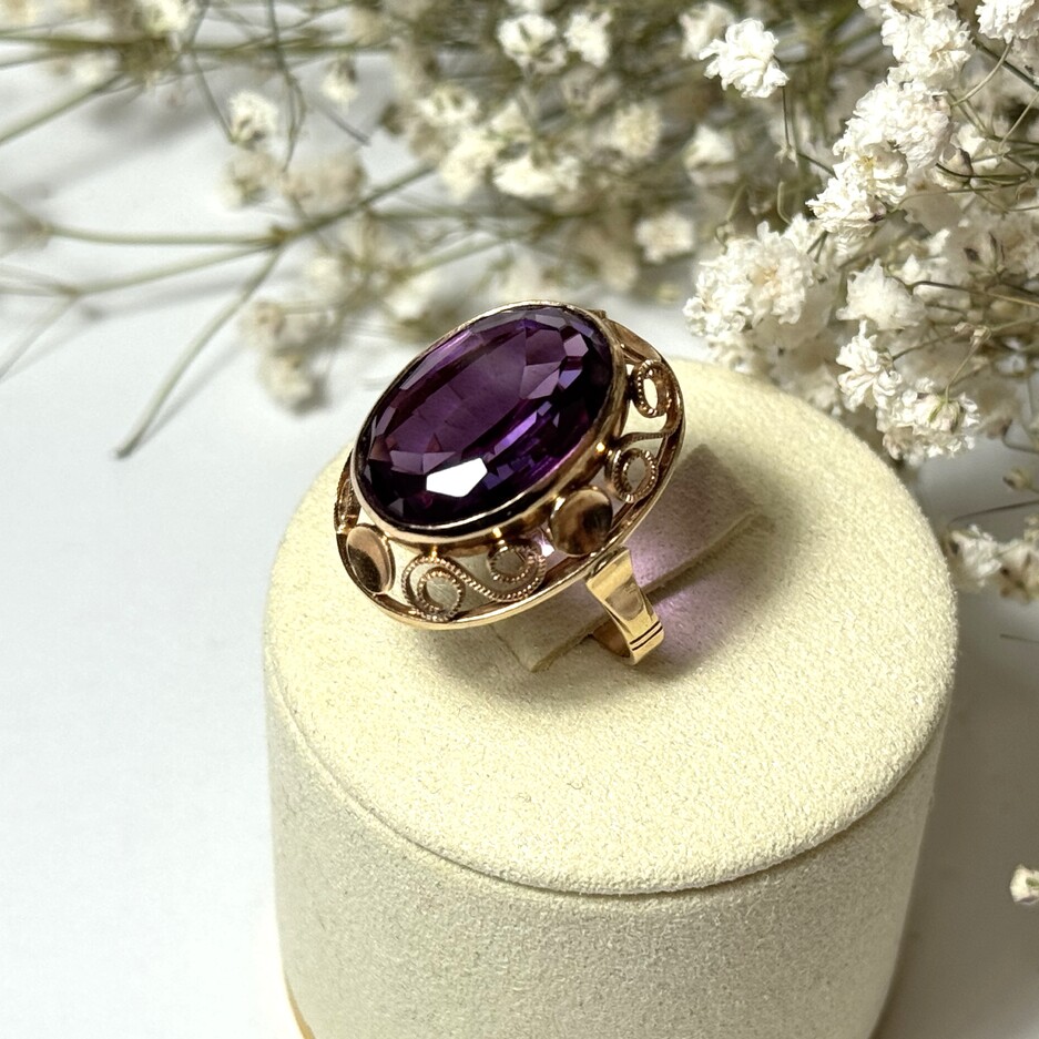 Złoty pierścionek p.585/10,24g