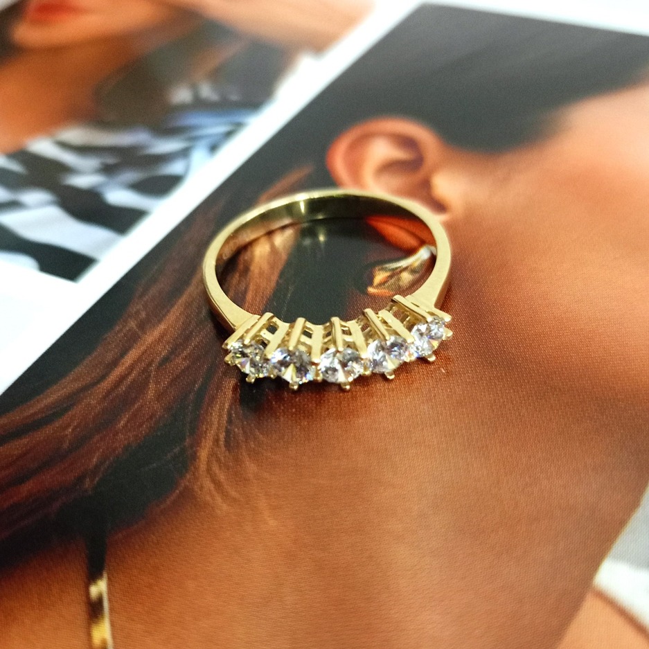 Złoty pierścionek p.585/2,33g